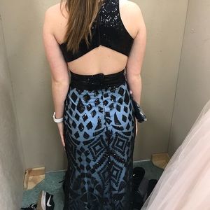 Beautiful sequence dress, worn once !